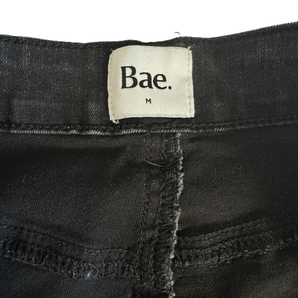 Maternity Black Cropped Ankle Jeans with Over-Belly Panel - Picture 5 of 10